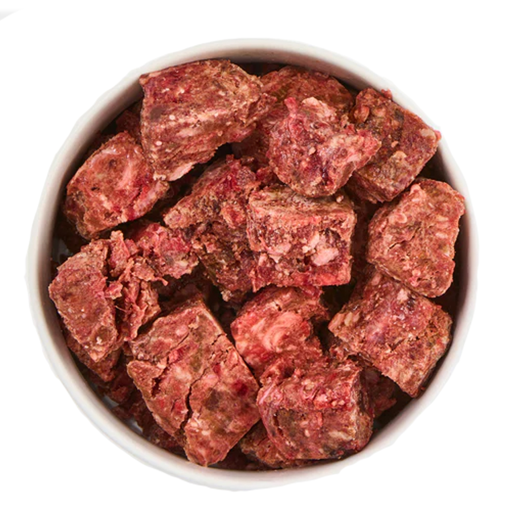 Rindfleischwürfel, Fleischwürfel, Hackfleischwürfel, rotes Fleisch, Snackwürfel