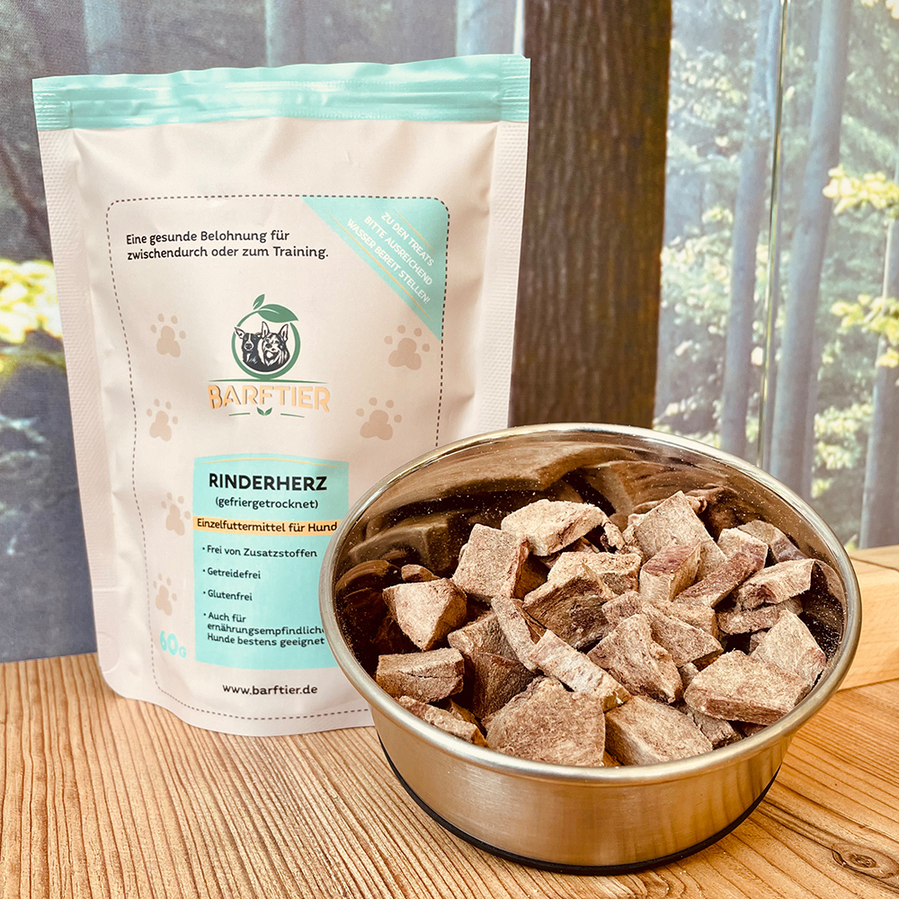 Hundefutter, Rinderherz, gefrorenes Fleisch, Futterbeutel, Tiernahrung