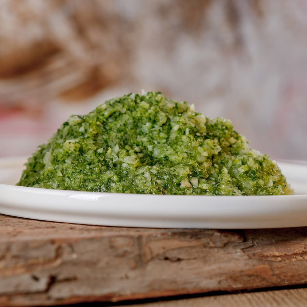 Pesto, Pesto aus Kräutern, Grün, gehackt, Küche