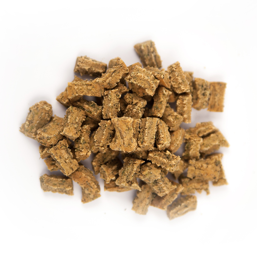 Puristic chunks, crunchy bits, brown color, small cubes, pet food accessory