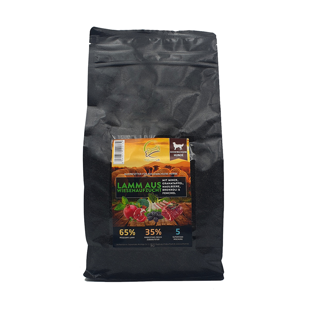 Wuffwelt Trockenfutter Lamm aus Wiesenaufzucht in 2kg und 6kg Tasche