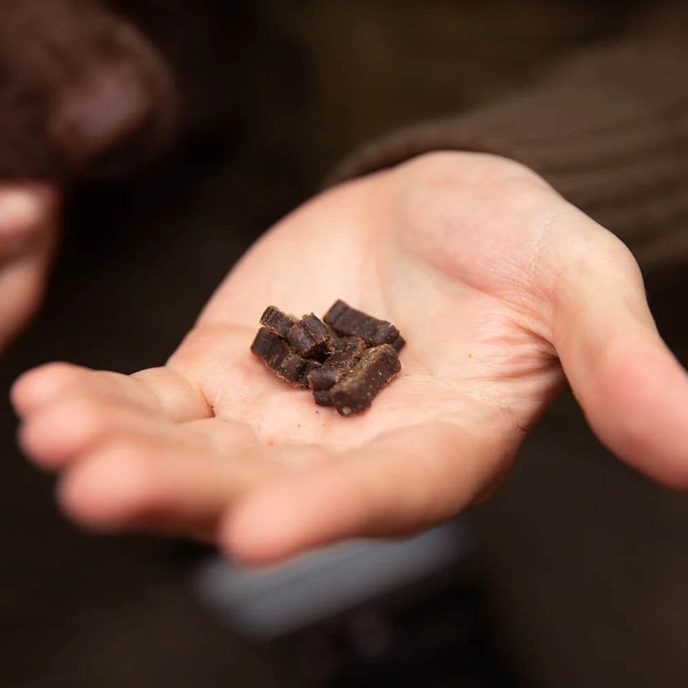 Kleine Würfel, Schokoladenstückchen, Kakaomischung, Backstücken, Nahrungssnack