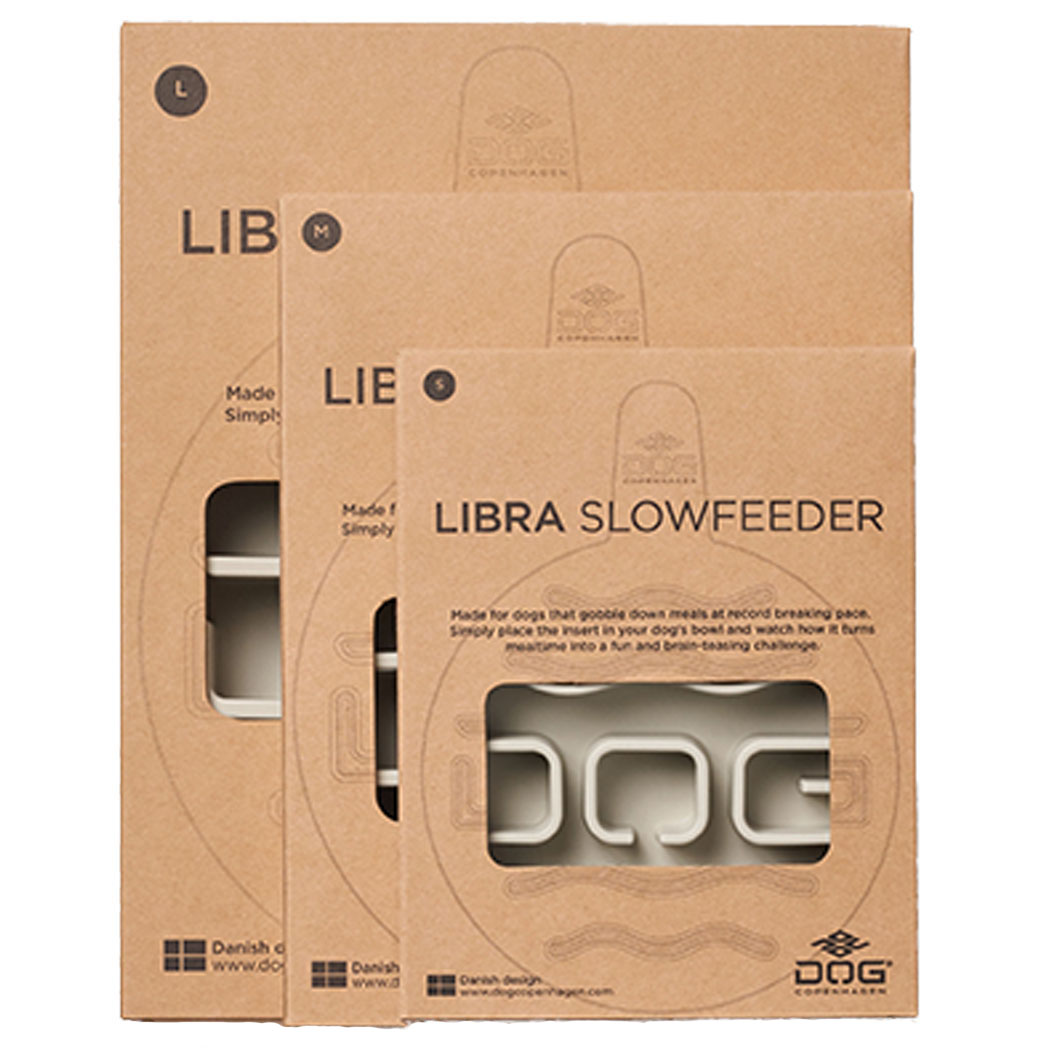 dog feeder, slow feeder, Verpackung aus Karton, Kunststoffeinlagen, Hundezubehör